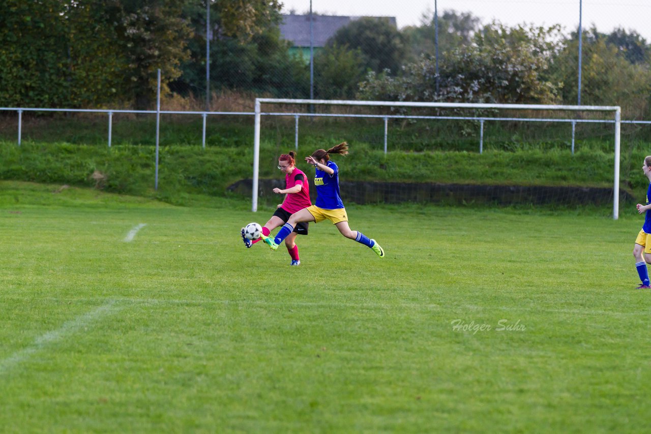 Bild 165 - B-Juniorinnen TSV Gnutz o.W. - SV Wahlstedt : Ergebnis: 1:1